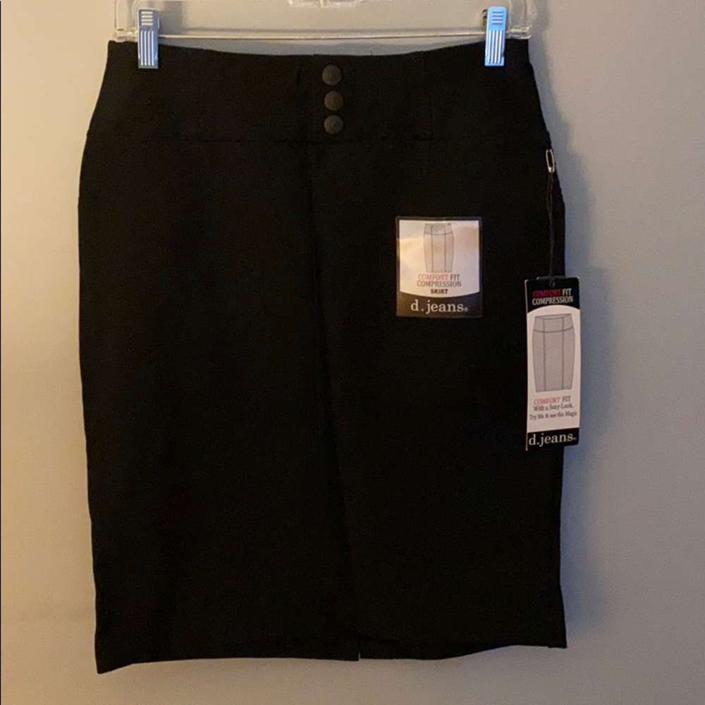 New d.jeans Comfort Fit Skirt